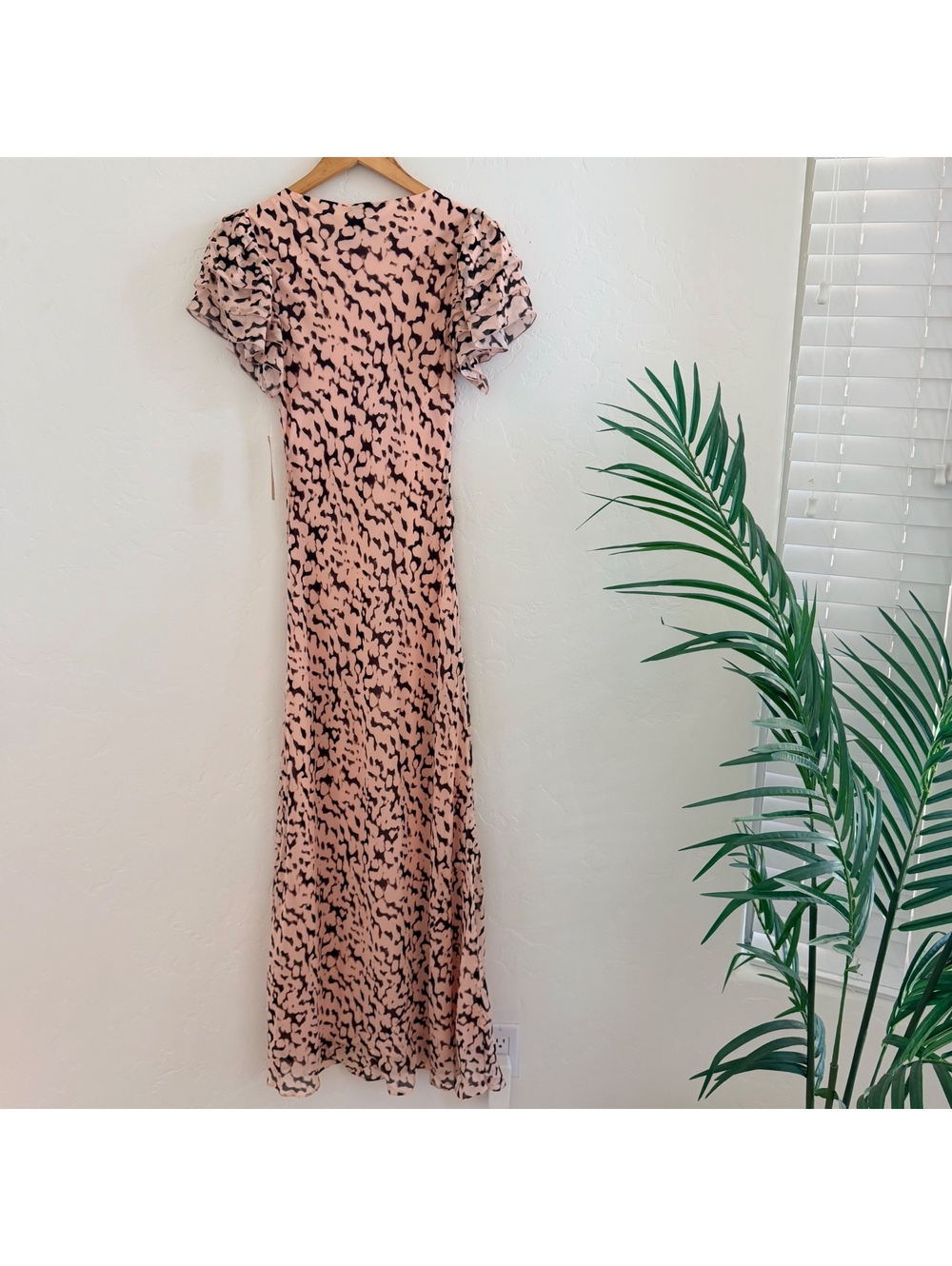 NWT O.P.T by Few Moda Leonor Silk Elegant Maxi Dress Abstract Animal Size Small - Picture 3 of 8